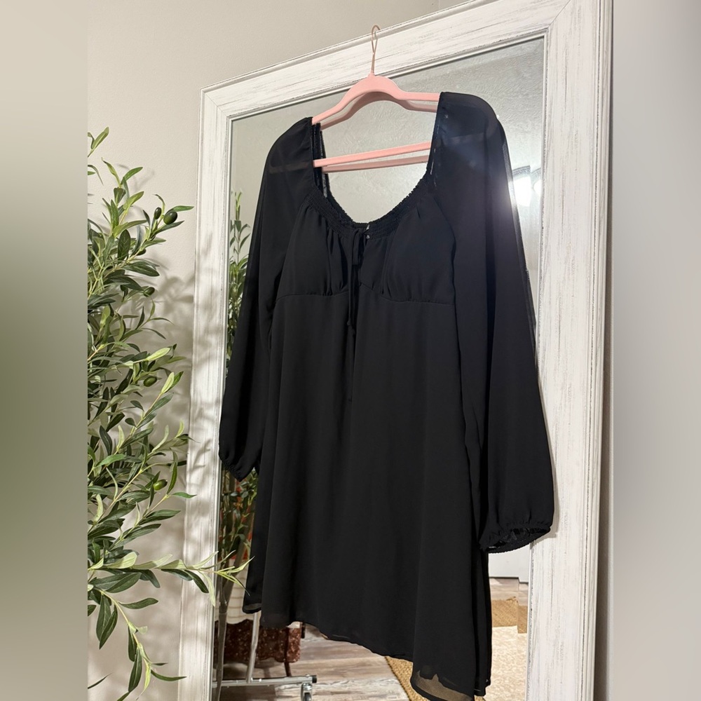 Super cute XL black dress, great condition 🖤